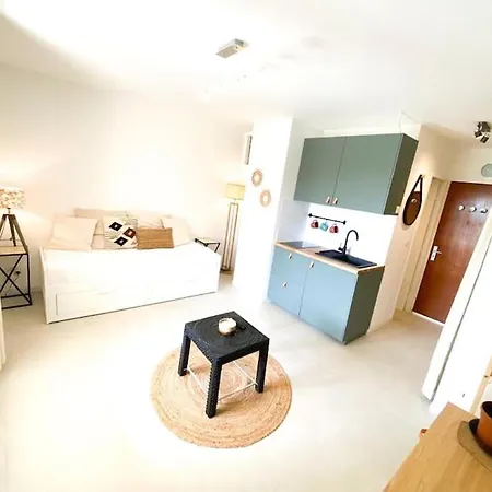 Apartment Superbe Studio Tout Neuf + Jardin Sans Vis A Vis *